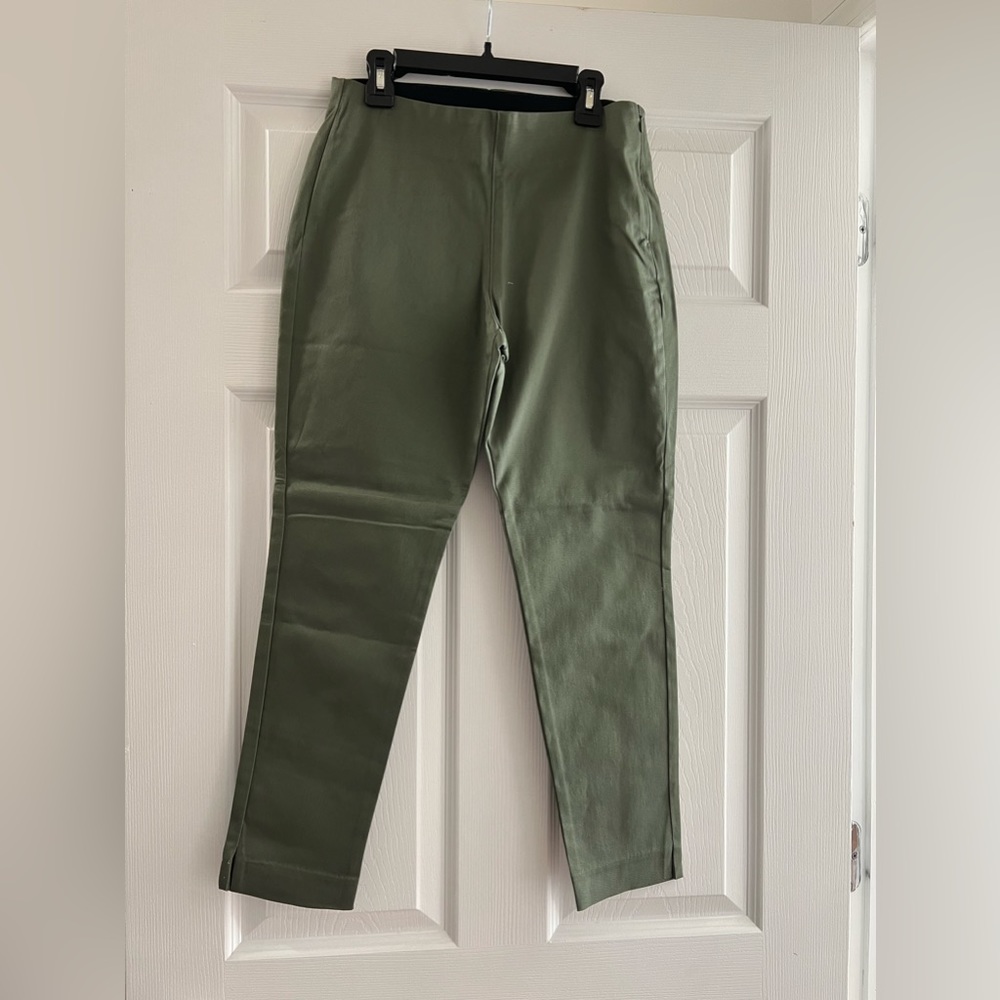 Old Navy work pant never worn